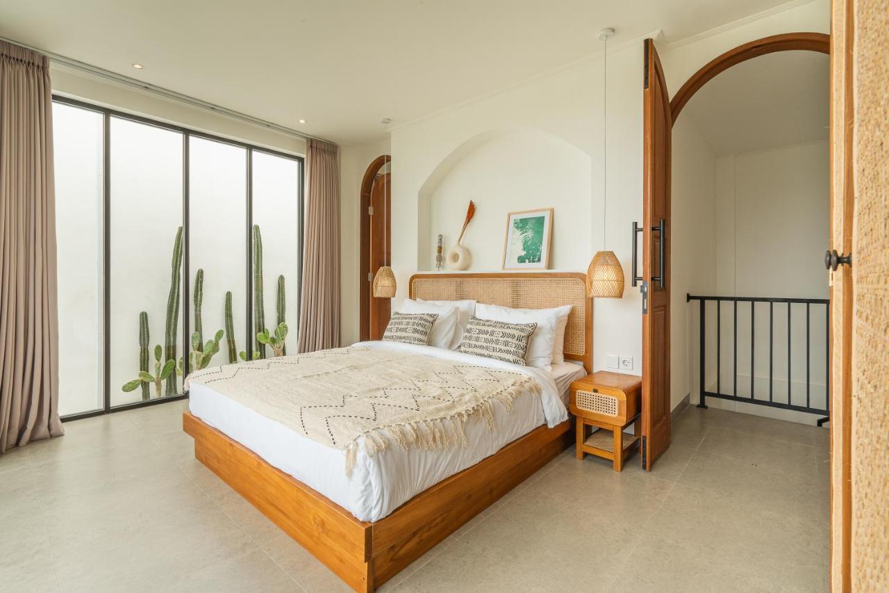 Modern 3 Bedroom In The Heart Of * Canggu